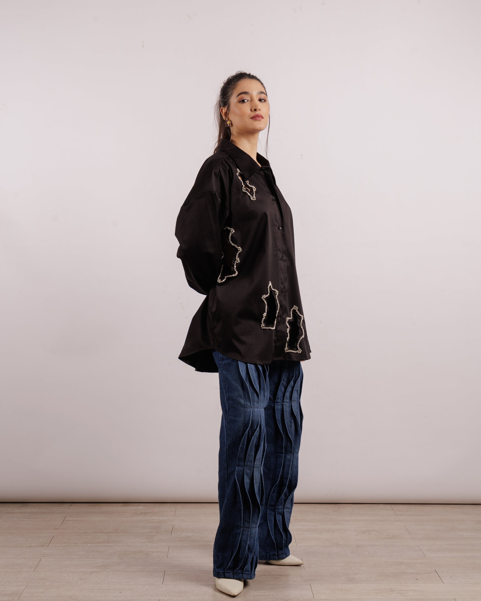 Algae Overshirt - Crystal Embroidery | Linen | Black