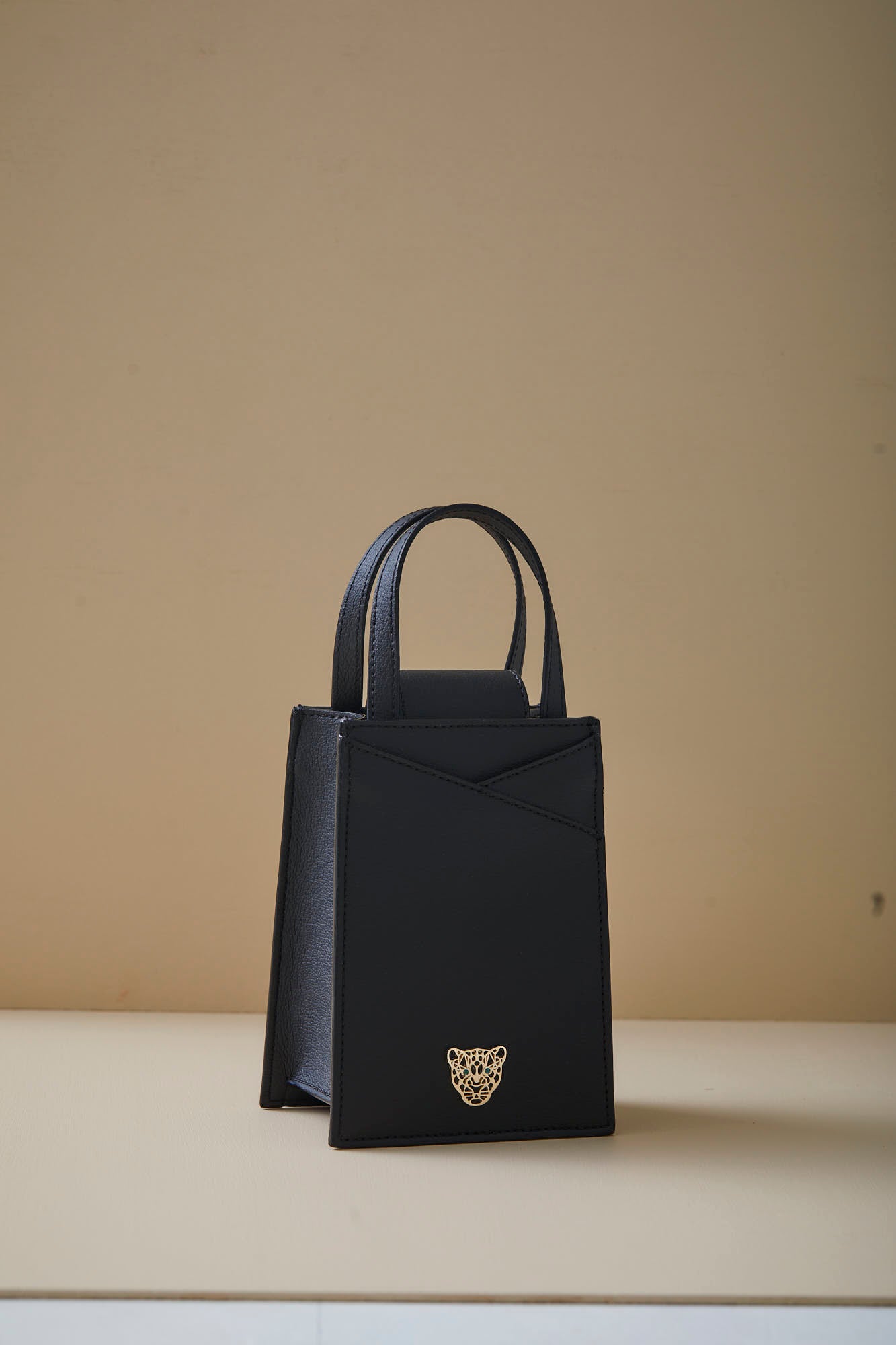 Mini Bag Leopard Black | Cactus Leather | Sustainable