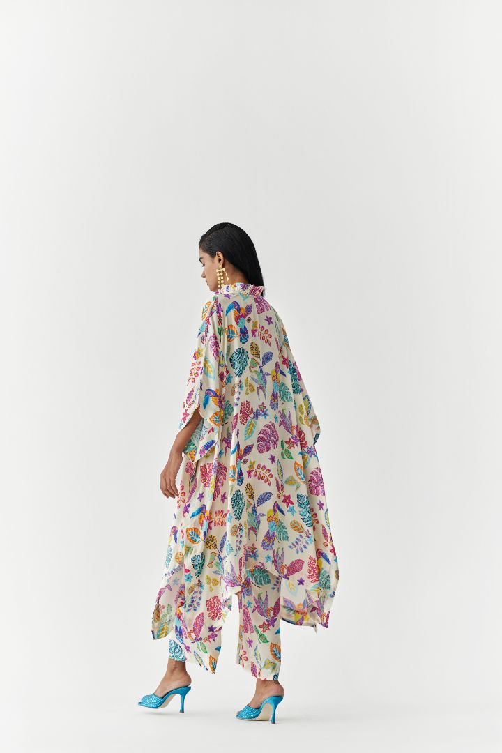 Amazon Kimono and Pants Set - back