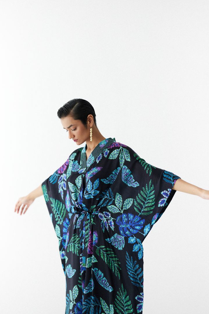 Black Jungle Kaftan side