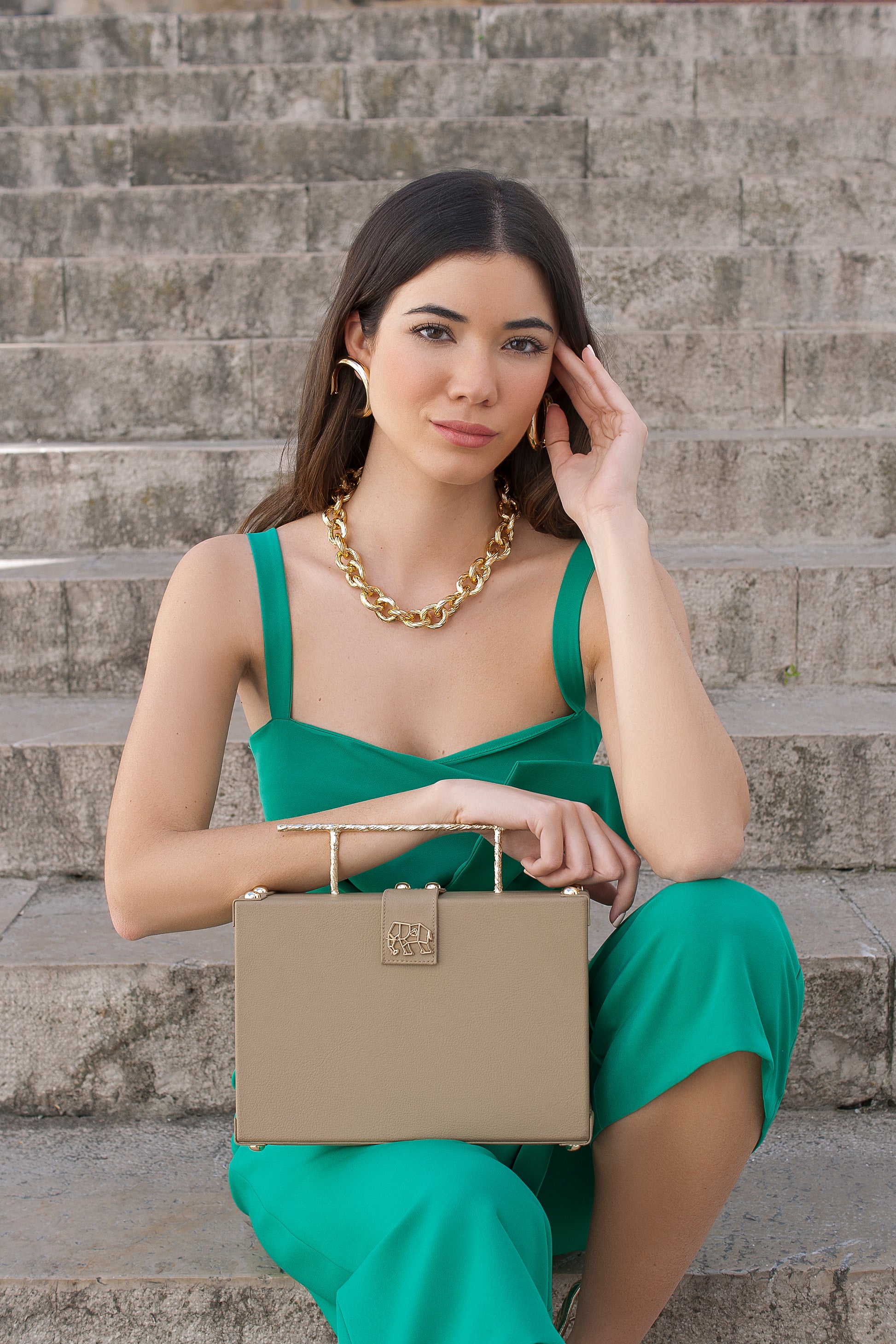 Trunk Bag Maxi in Beige | Sustainable | Cactus Leather