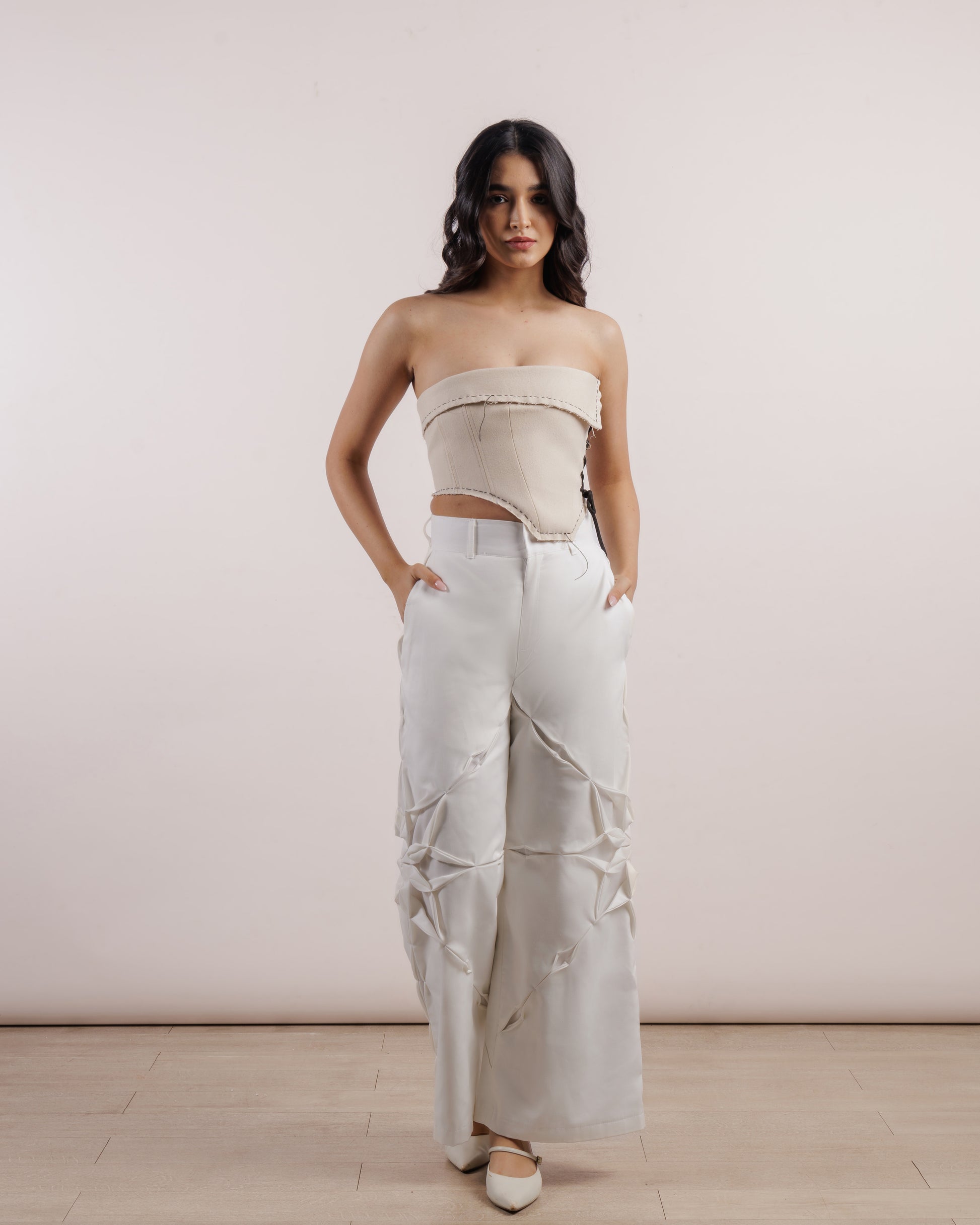 Collar Corset - Beige / Creme