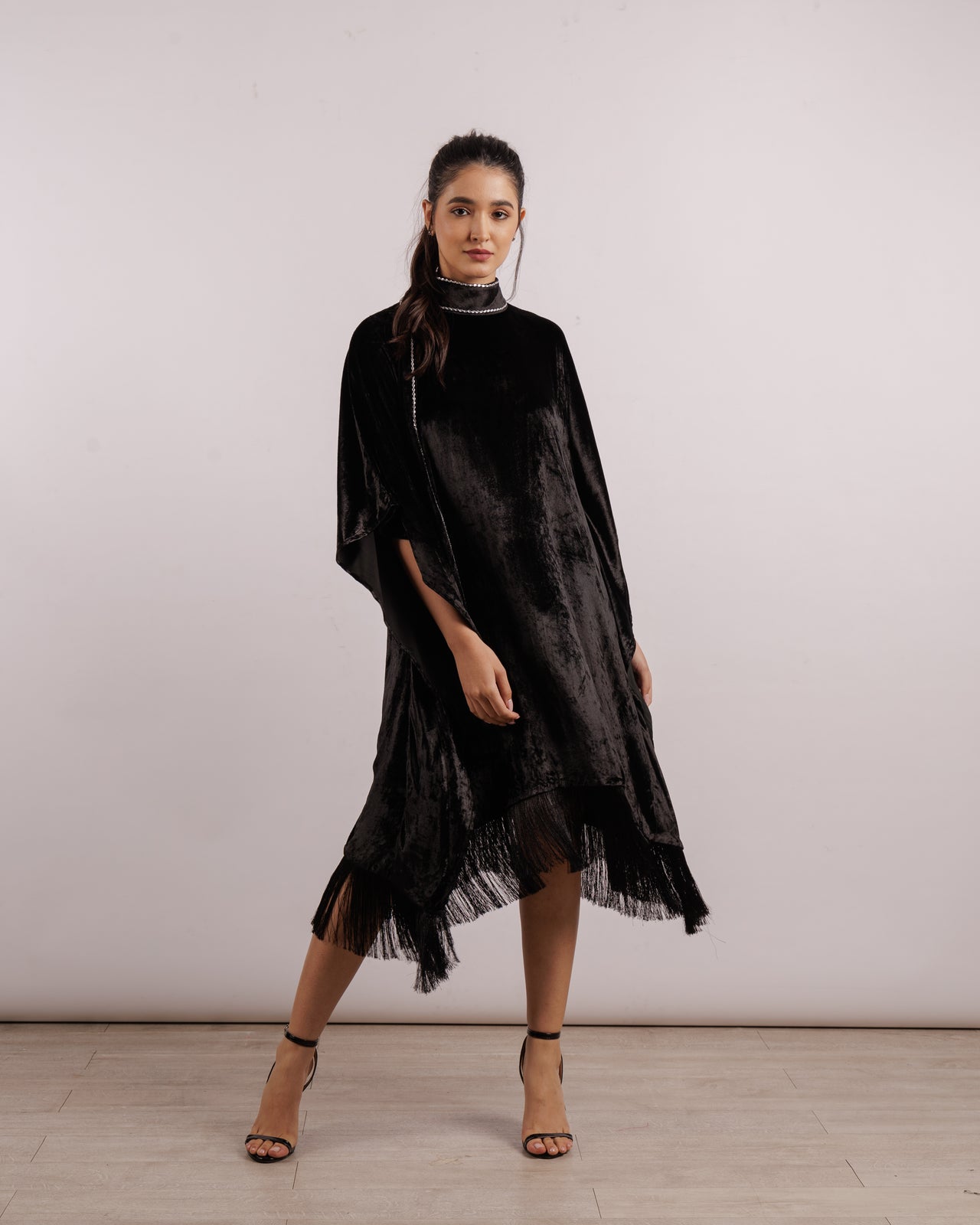 Miller Velvet Kimono in Black