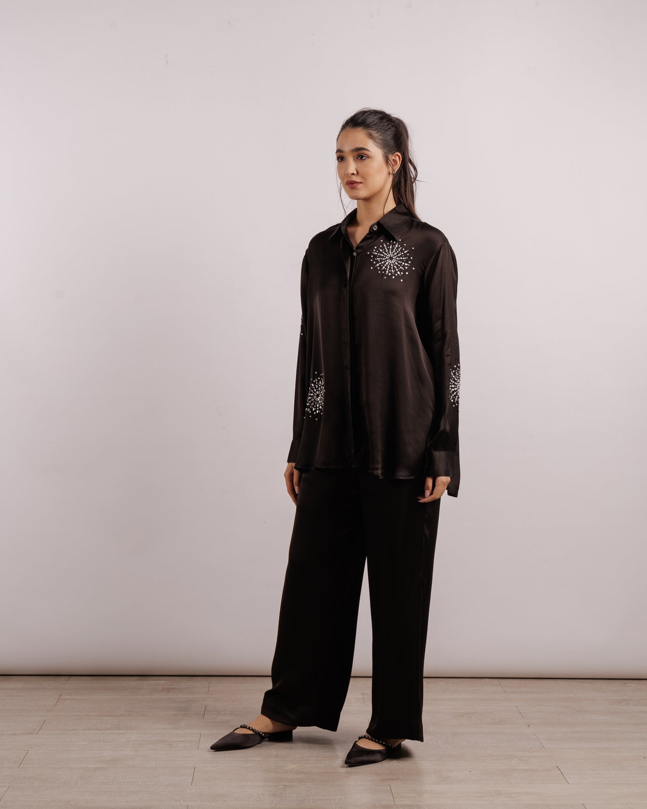 Brunia Shirt and Trousers Set
