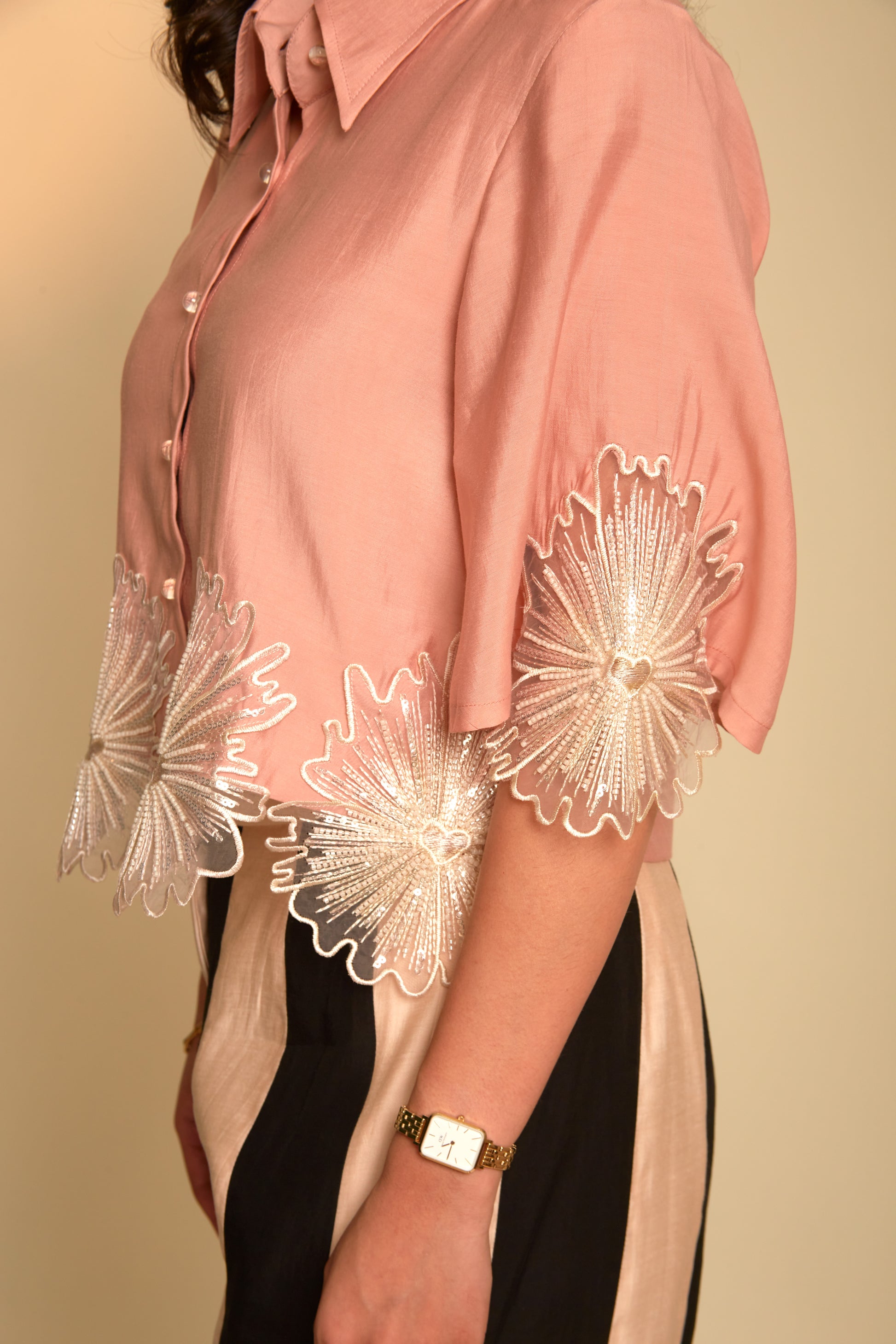  Peach Floral Olie Set  close up