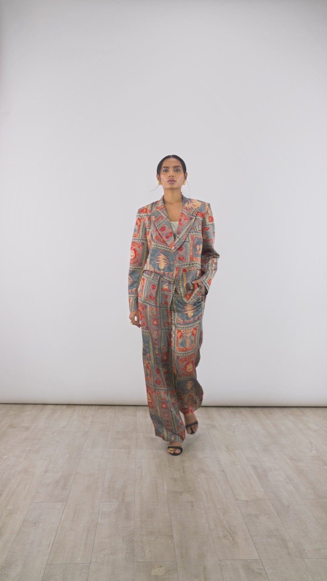 Printed Blazer And Pant Set | Thappa Blazer and Pant Set | PAIVE